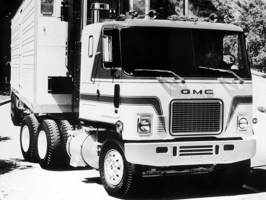  GMC Astro 95 1968 года  (фото 5 из 12)